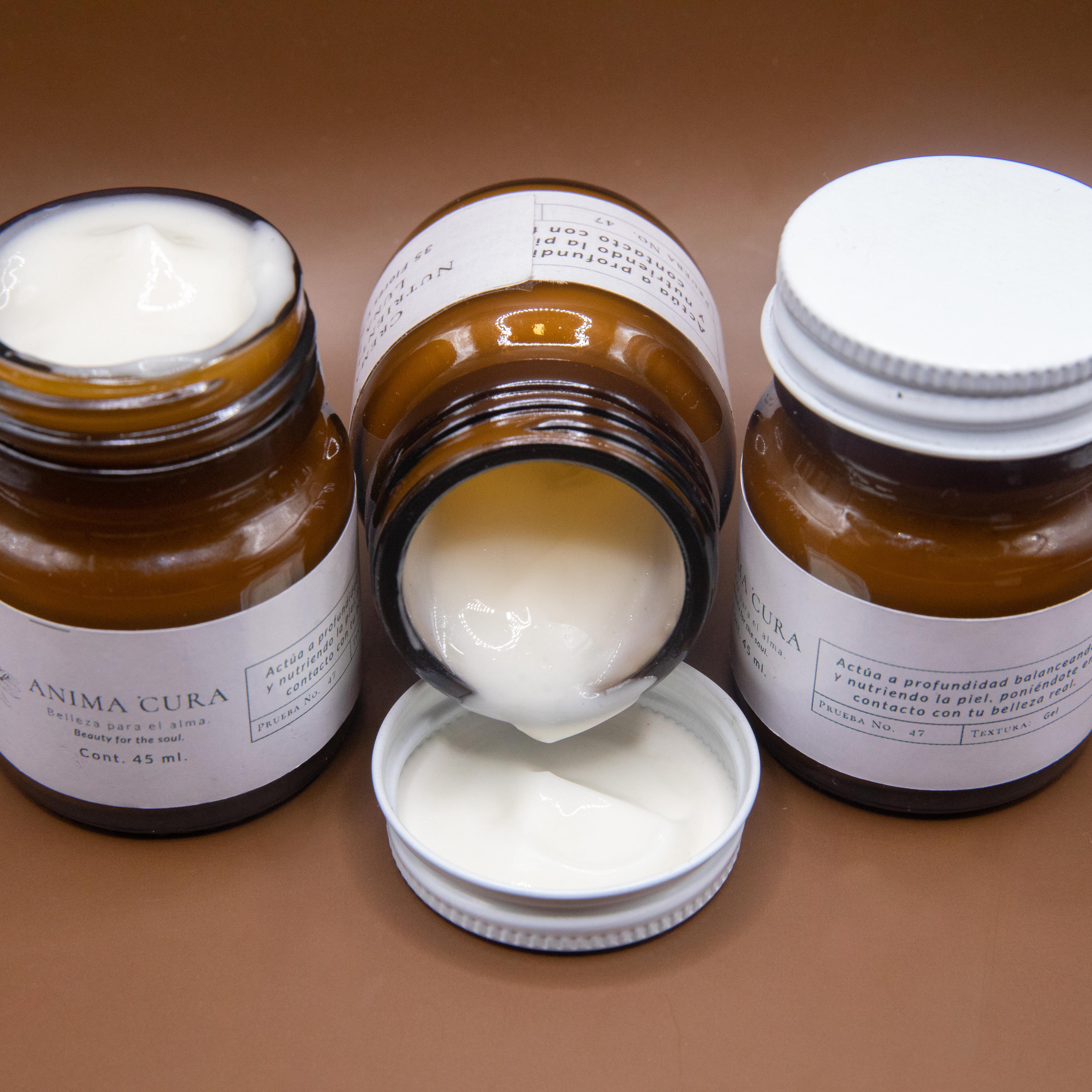 Crema facial Nutriente mezcla de Luna Llena